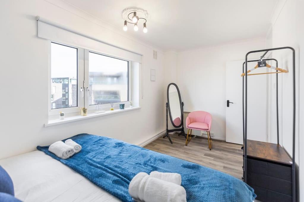 Shard View 2Br Next Tower Bridge Appartement Londen Buitenkant foto